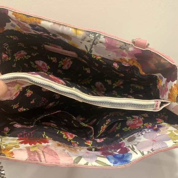 Betsey Johnson Quilted heart Tote in Blush Pink - Picture 5 of 6